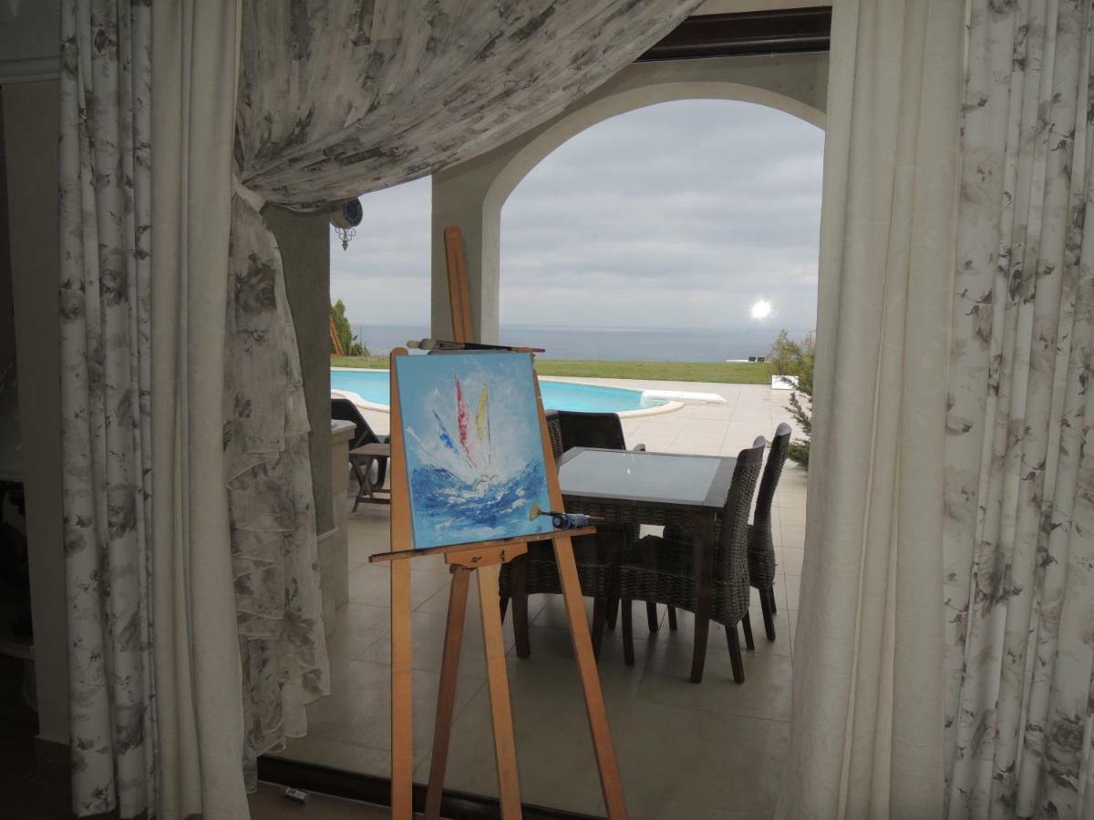 Villa Private First Line With Sea View In Blacksearama Golf